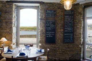 Hotel Relais du Vieux Port  Le Restaurant  Le Conquet